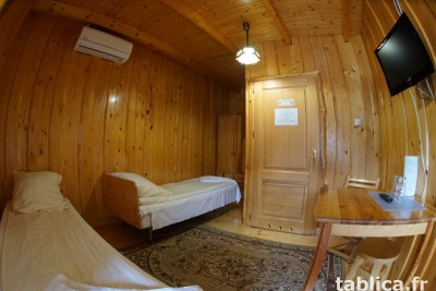 Kompleks restauracyjno-hotelowy do sprzedania.