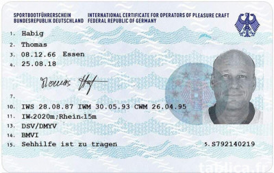 Get real passports, ID Cards, Driver's licenses, Bank statem
