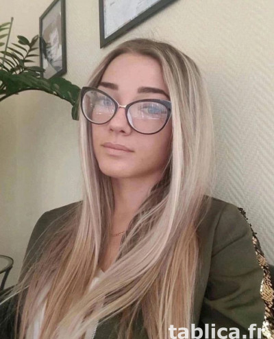 Samotna studentka szuka Pana.
