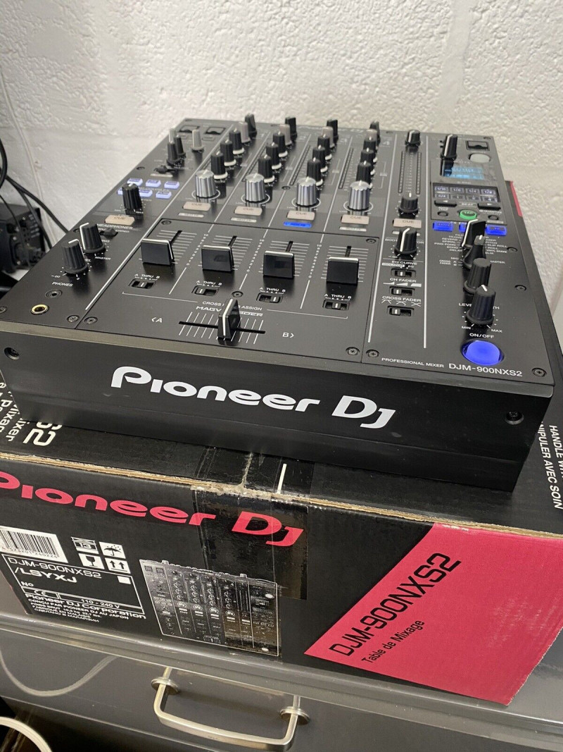 Pioneer DJ XDJ-RX3, Pioneer XDJ-XZ, Pioneer DJ DDJ-REV7 25