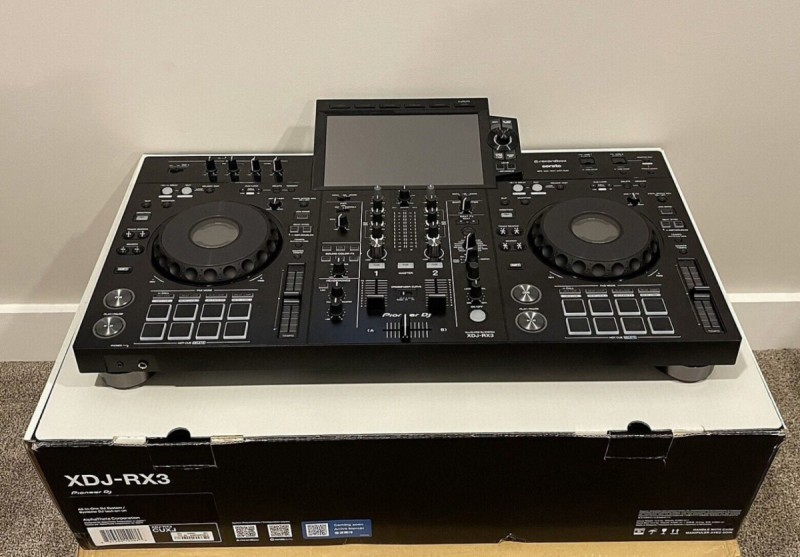 Pioneer DDJ-1000, Pioneer DDJ-1000SRT,  Pioneer DJ XDJ-RX3 22