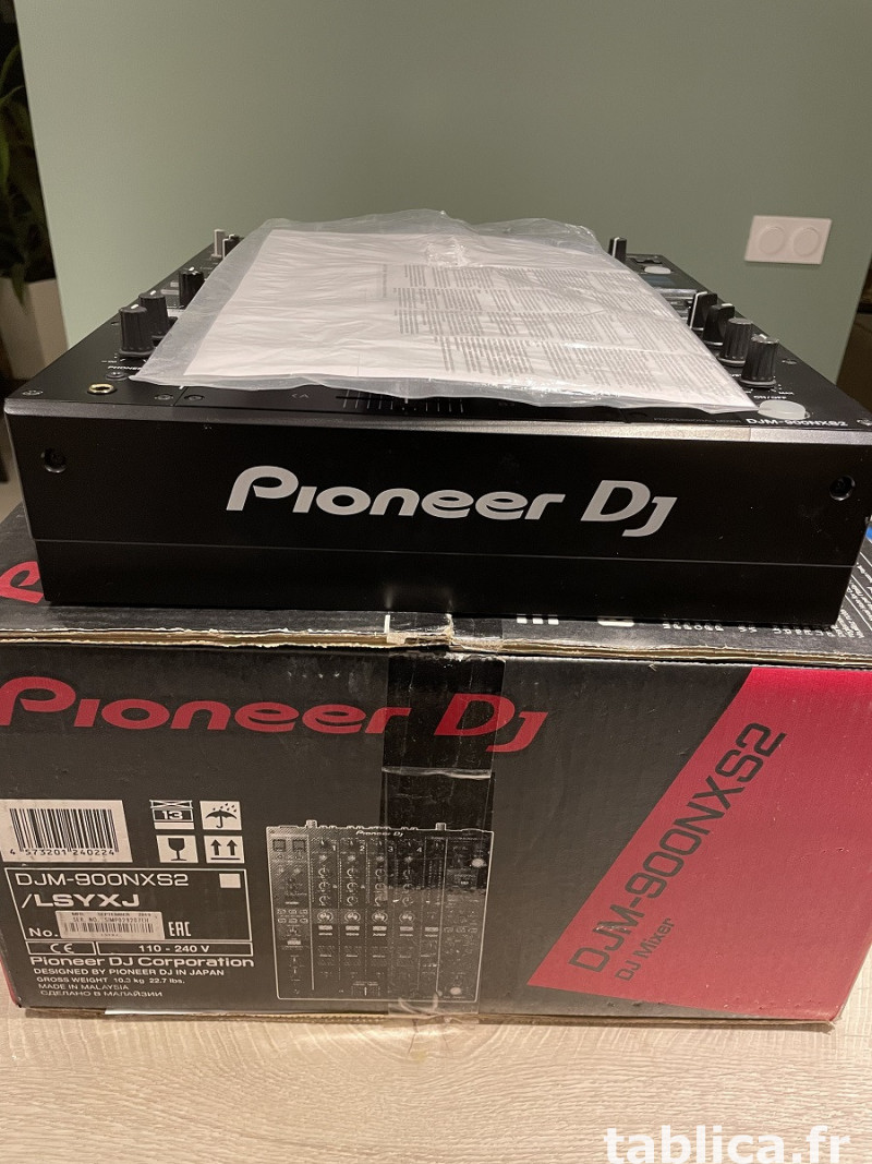 Pioneer CDJ-3000, Pioneer CDJ 2000NXS2, Pioneer DJM 900NXS2 2