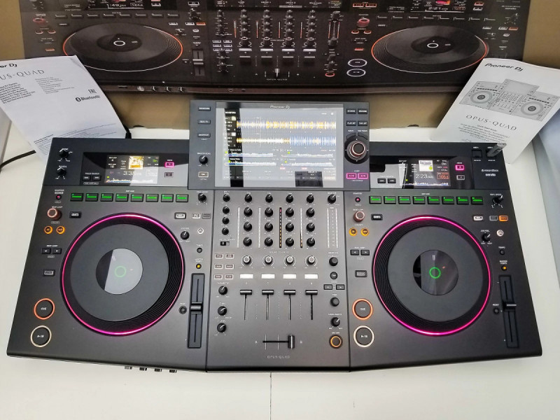 Pioneer CDJ-3000, Pioneer CDJ 2000NXS2, Pioneer DJM 900NXS2 22