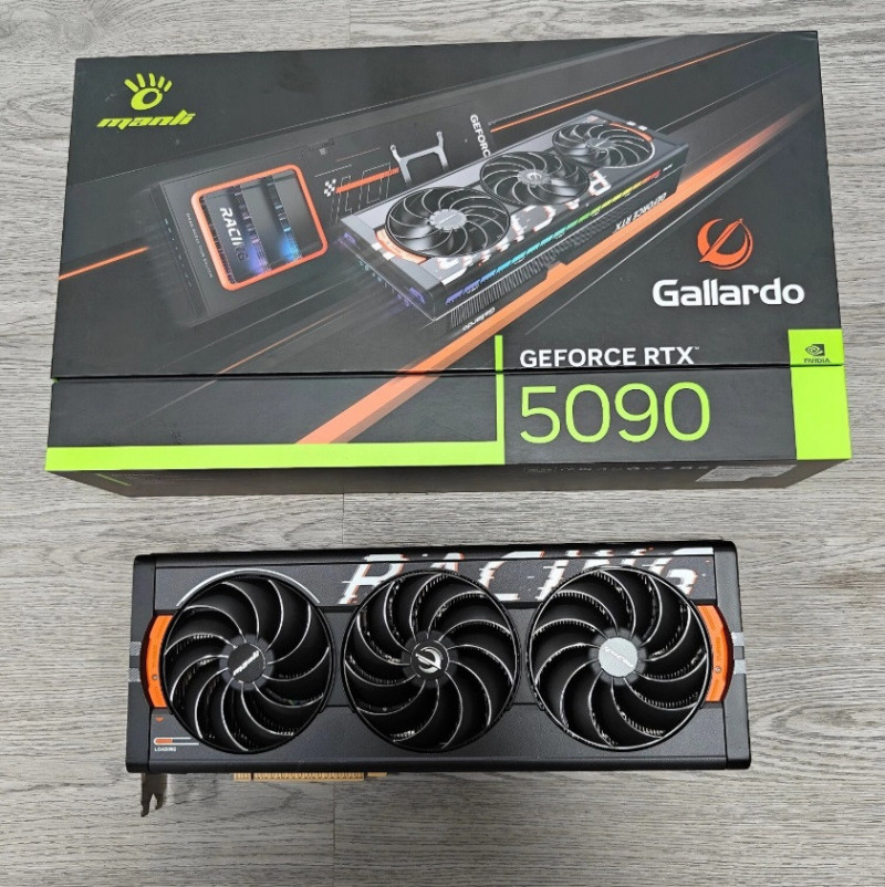 GEFORCE RTX 4090 / RTX 4080  Super / RTX 5090 /RTX 5080 15
